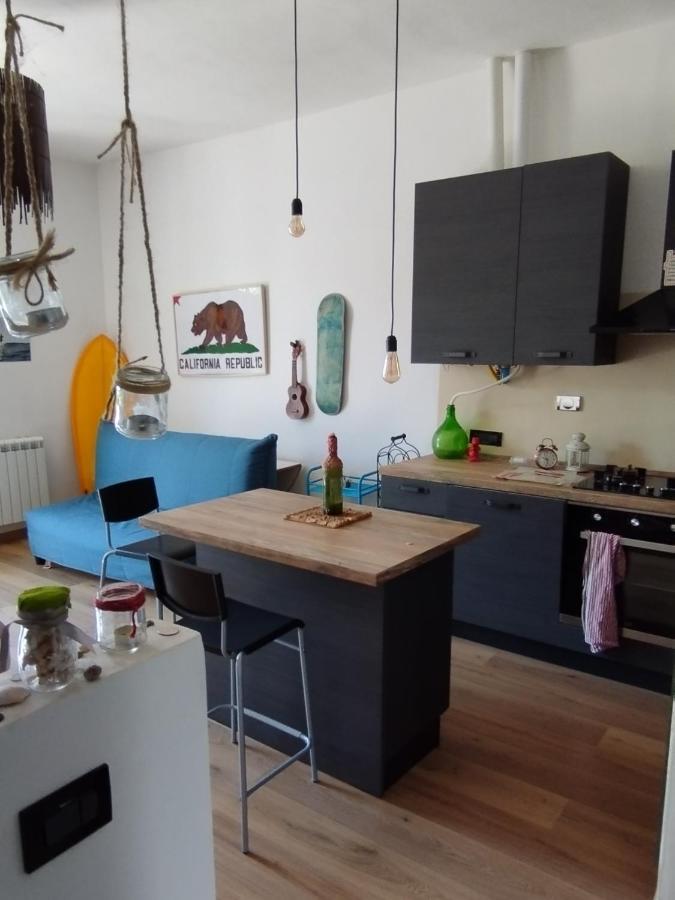La Casina Di Lorenzo Apartment Livorno Luaran gambar